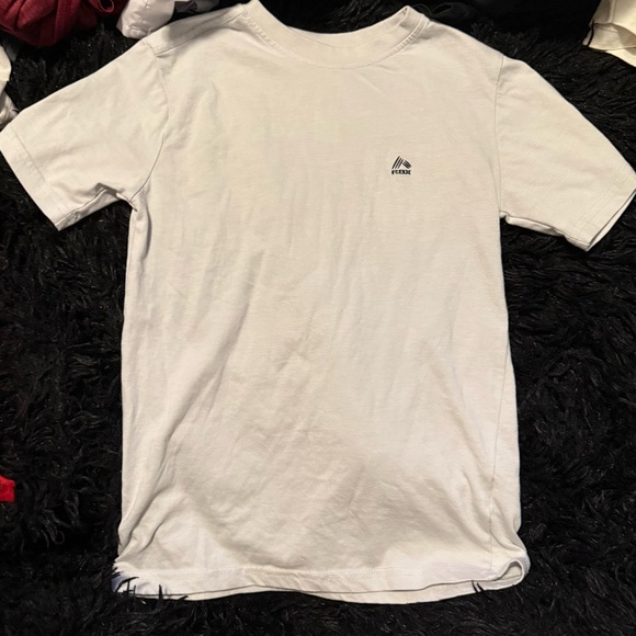 Reebok Other - 2 pieces Reebok Classic White Kids Tee & sweater